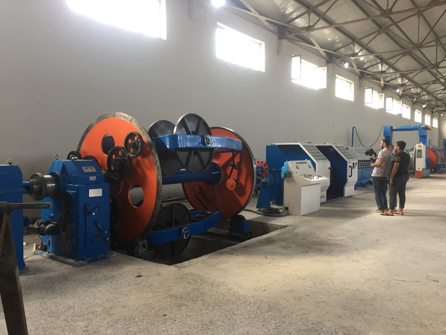 Since 2018, Azerbaijan Caspian has purchased 10 sets of equipment for cable and wire production from the company, with a total value of 1500000 USD. Capstian company assisted Caspian company in establishing a factory in Baku, which lasted for 4 years until the end of formal operation. During these four years, both parties jointly discussed all matters related to LAN cable and low-voltage production, and achieved good results. The customer company developed rapidly.