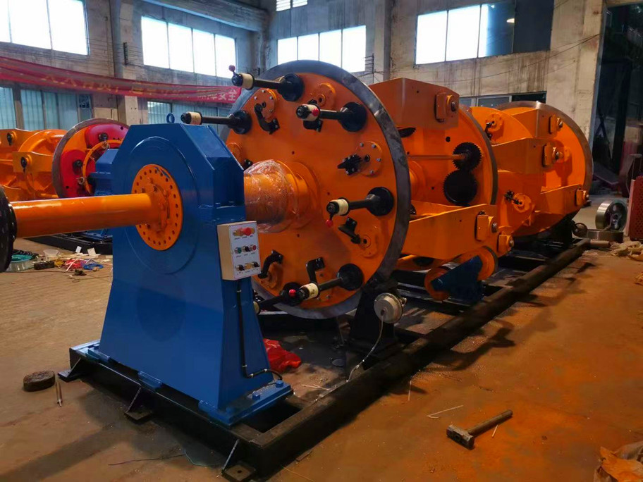 630/1+6+9 Steel Wire Rope Twisting Machine from capstian