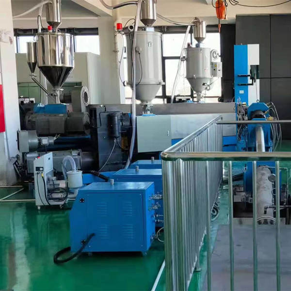 6-35KV Triple-Layer Co-Extrusion Dry-Cure CCV Line